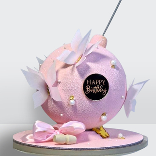 Торт бомба с фитилем розовый с бабочками