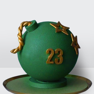 Торт бомба зеленый с фитилем на 23 февраля