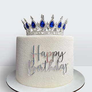 Торт ламбет белый с серебряной короной с синими сапфирами