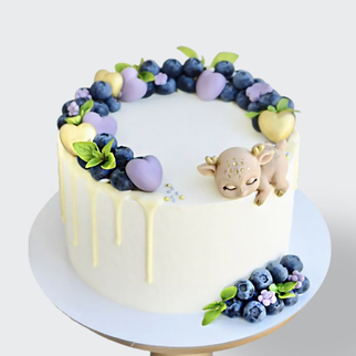 Детский торт с голубикой и барашком