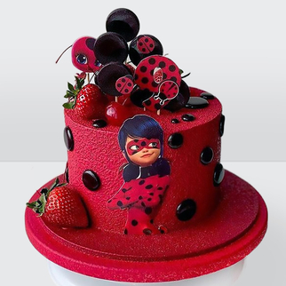 Торт для детей с клубникой