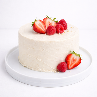 Торт с клубникой и малиной