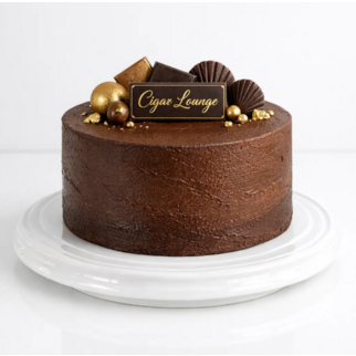 Торт шоколадный с золотом