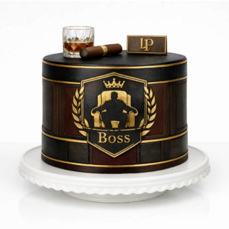 Торт черный с виски сигарой