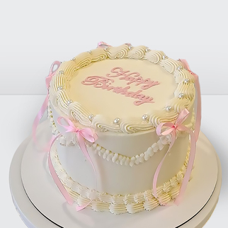 Торт ламбет белый с розовыми ленточками бусинами и надписью