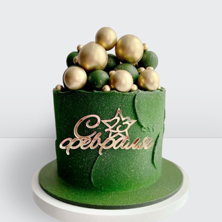 ? Торт милитари велюровый для мужчин на 23 февраля зеленый с золотыми шарами