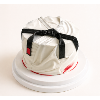 Торт дзюдоисту с кимоно и чёрным поясом