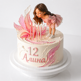 Торт с фигуркой девочки и свечами с цифрой 12