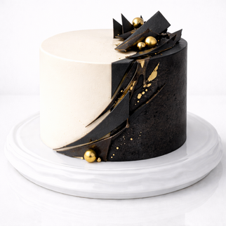 Торт черно белый с золотом