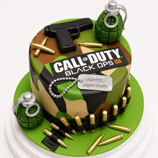 Торт цвета хаки на тему игры Call of Duty с пистолетом, гранатой, обоймой