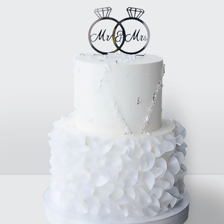 0 Свадебный торт с обручальными кольцами, драпировкой и кристаллами