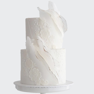 0 Свадебный торт с цветами кружевом драпированный рисовой бумагой
