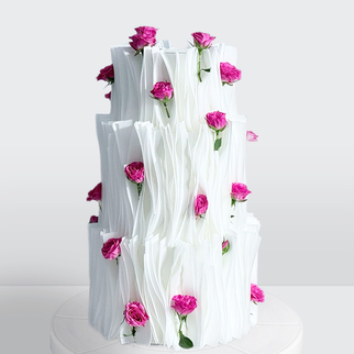 0 Торт 3 яруса с розами и драпировкой из рисовой бумаги