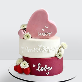 0 Торт с сердцем на предложение, со сладостями и цветами на свадьбу