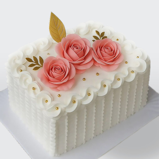 0 Торт со сливочным кремом с красными розами квадратный